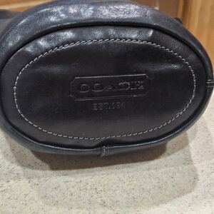 COACH BLACK LEATHER CROSSBODY HANDBAG, COACH Bucket Bag, Coach EST 1941 HANDBAG